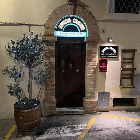 Affittacamere Carnevali Mj Loreto Exterior photo